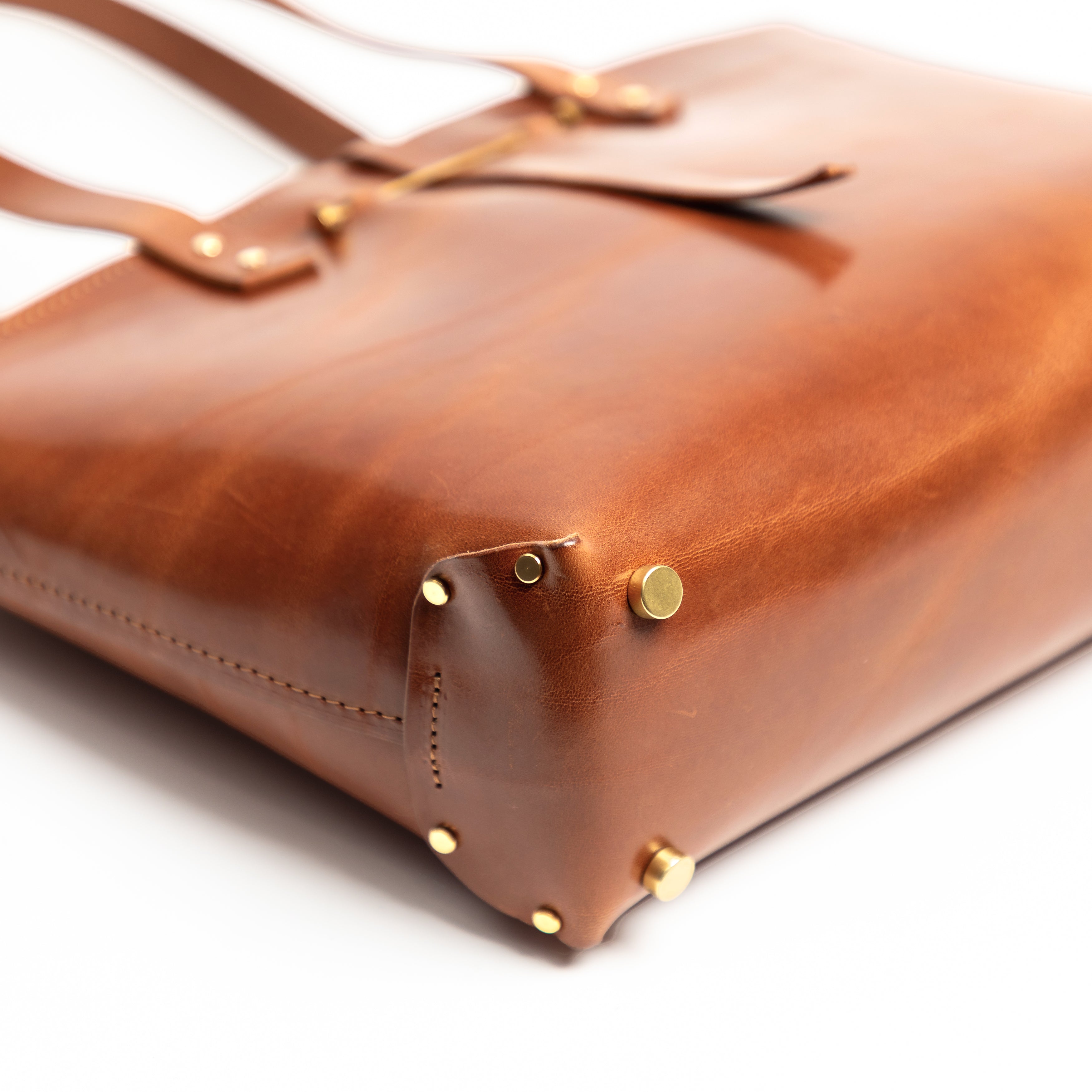 East West Zip Tote Small | Hazelnut