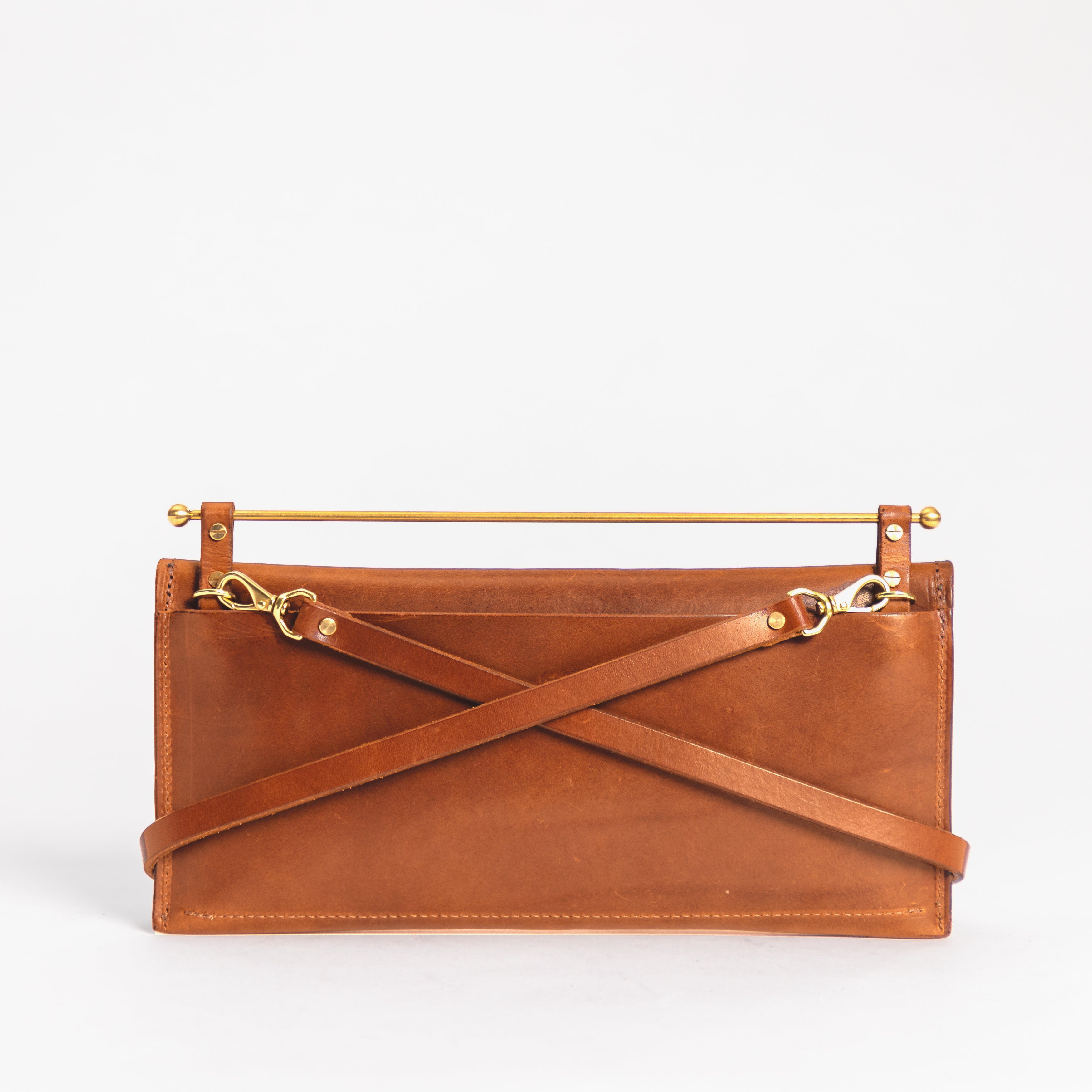 East West Envelope | Hazelnut