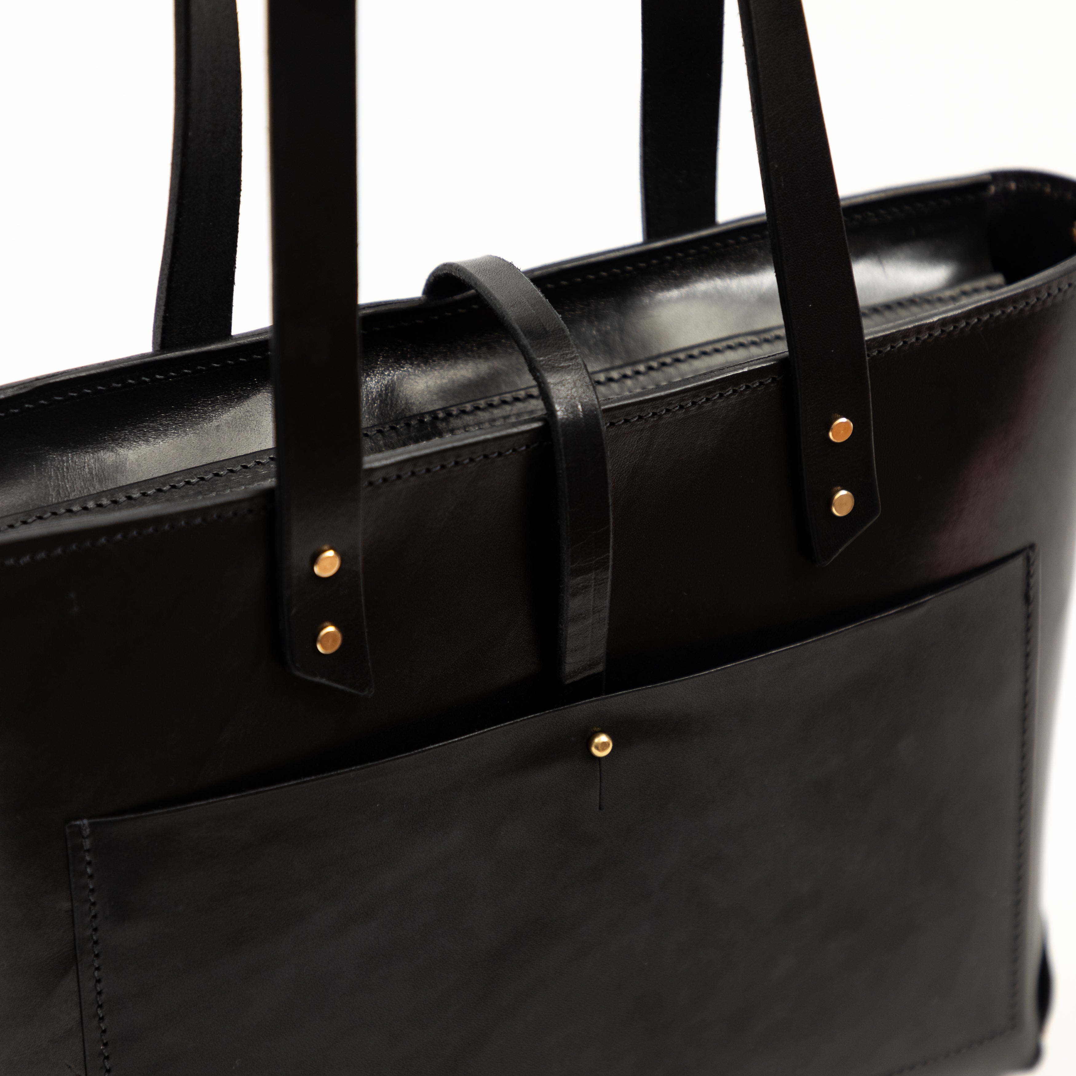 East West Zip Tote Small | Black